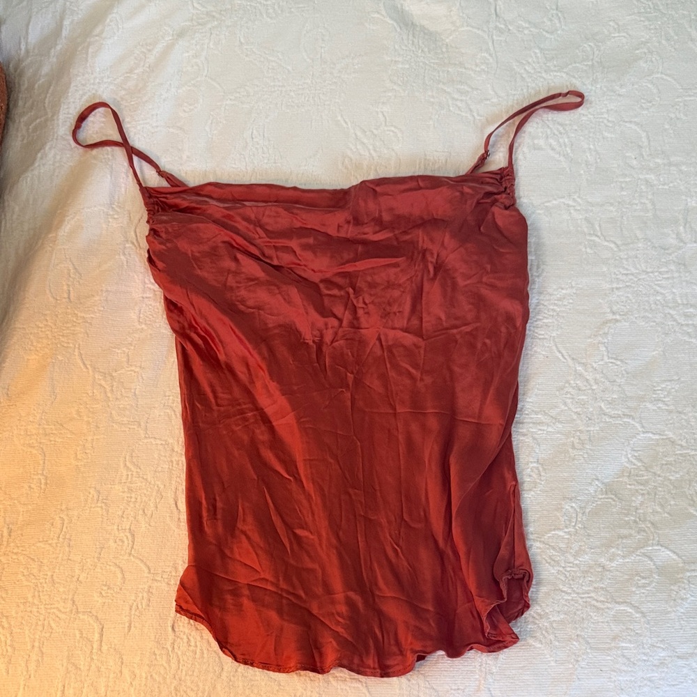 Aritzia Wilfred top xs red camisole